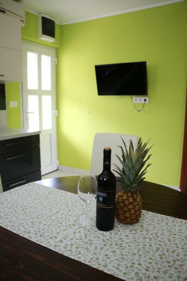Apartment Mlacic Hvar Island Extérieur photo