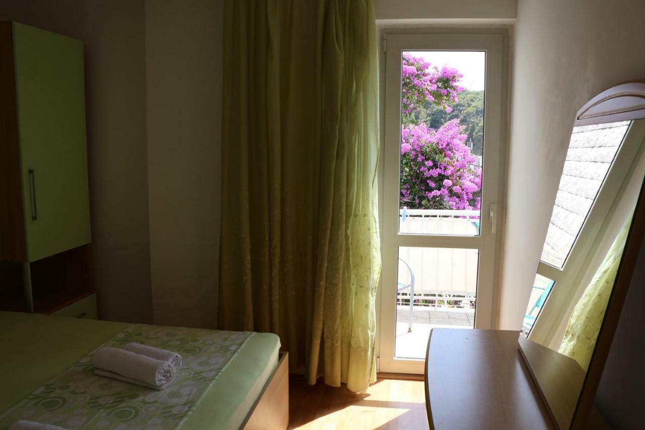 Apartment Mlacic Hvar Island Extérieur photo